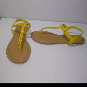 7 LikeNew marigold yellow 3d flower sand